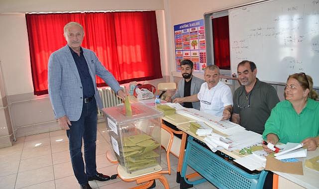 Başkan Atabay oyunu kullandı