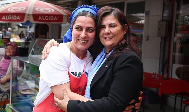 Başkan Çerçioğlu Germencik Pazarı&#039;nda Vatandaşlarla Buluştu
