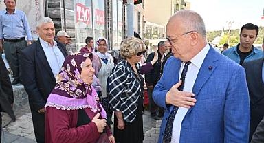 Başkan Ergün Gördes’te Esnaf ve Vatandaşla Buluştu
