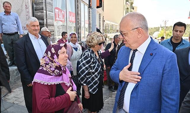 Başkan Ergün Gördes’te Esnaf ve Vatandaşla Buluştu