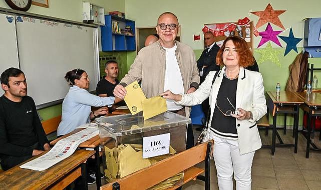 Başkan Ergün Oyunu Ailesiyle Birlikte Kullandı