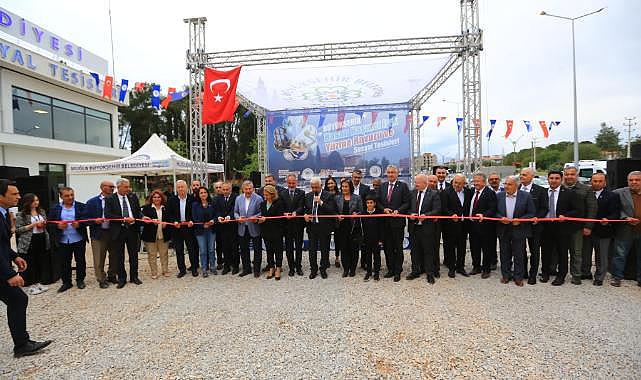 Başkan Gürün, Yatağan Yüzme Havuzu ve Sosyal Tesisinin Açılışını Yaptı