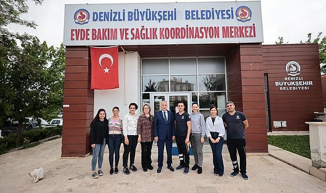 Başkan Zolan, Denizli’nin yardım meleklerini ziyaret etti