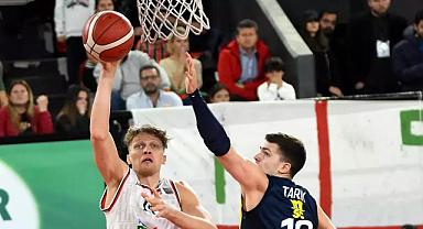 Basketbolda Egeliler 5 takımla Süper Lig’de