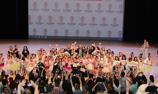Bizim çocukların bale ve zumba kids gösterisi büyüledi