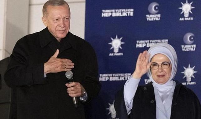 Erdoğan'dan bir ilk! Balkon konuşmasının yeri değişti