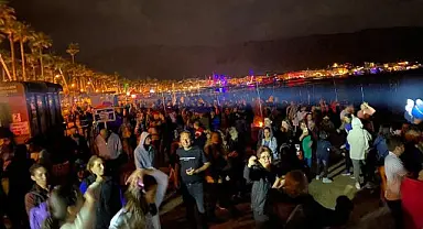 HIıdırellez Halk Plajı'nda Kutlandı