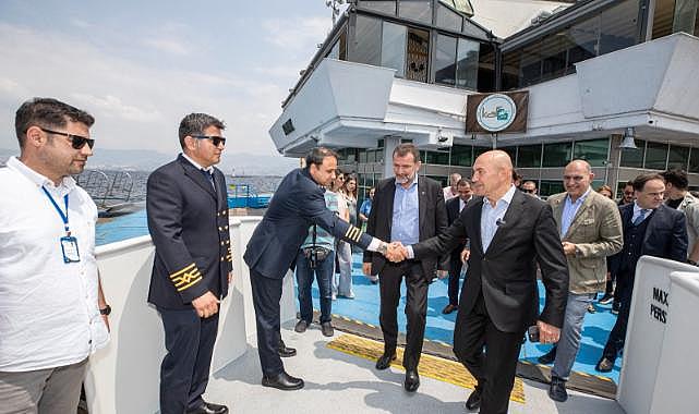 &quot;İzmir gibi bir Türkiye yaratmak için önümüzde fırsat var&quot;