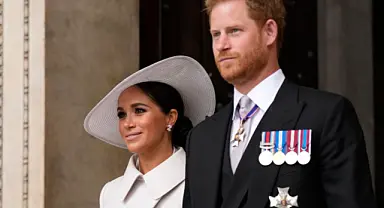 Kraliyet Ailesi'nden ayrılan Meghan Markle, Kral Charles'ın taç giyme törenine katılmadı