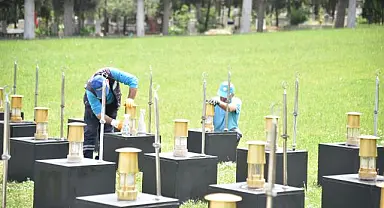 Manisa Soma Maden Şehitliğinde Çalışmalarını Sürdürüyor