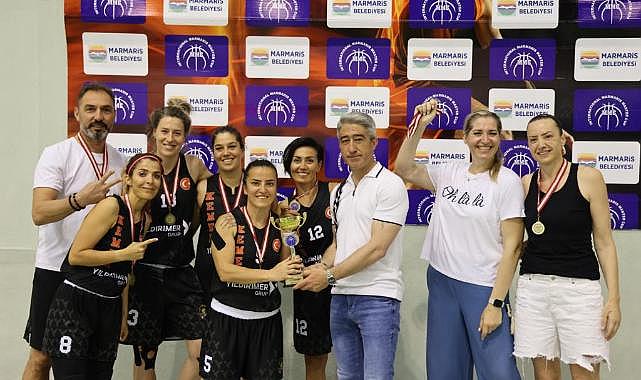 Master Basketbolcular Marmaris&#039;te Ter Döktü