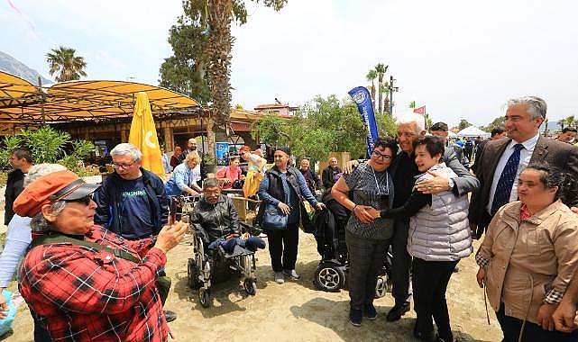 Muğla Büyükşehir Akyaka Sahilinde Uçurtma Şenliği Düzenledi