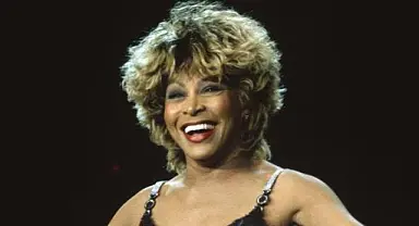‘Rock’n Roll’un Kraliçesi’ Tina Turner hayatını kaybetti