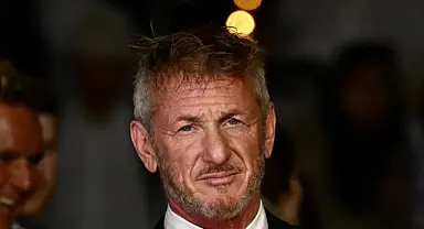 Sean Penn yapay zekayı "insanlık ayıbı" olarak nitelendirdi