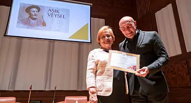 Vefatının 50. yılında Aşık Veysel dizelerle anıldı