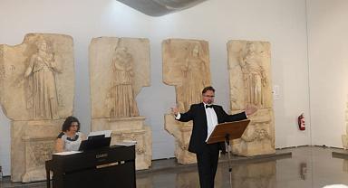Afrodisias opera konserine ev sahipliği yaptı