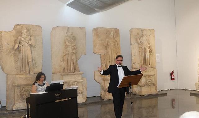 Afrodisias opera konserine ev sahipliği yaptı
