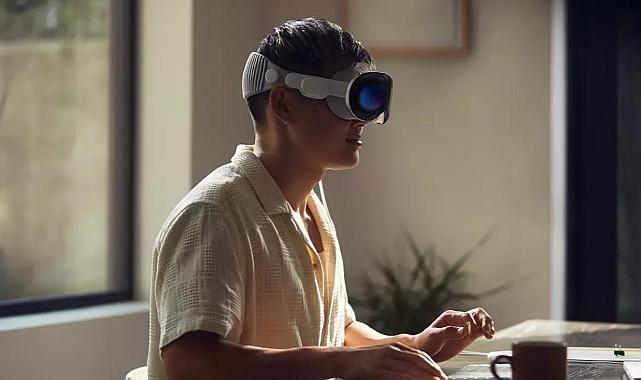 Apple Vision Pro'nun özellikleri ve fiyatı belli oldu!