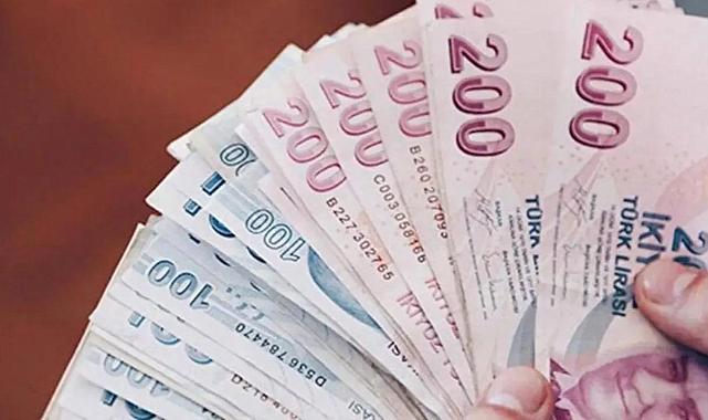 Asgari ücret bugün masaya yatırılacak