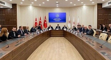 Asgari ücret görüşmeleri: İşçi taleplerini iletecek