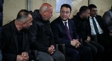 Babacan’dan MKE fabrikasında vefat eden işçilerin ailelerine taziye ziyareti