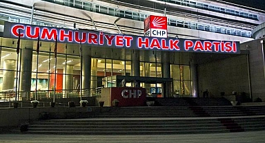 CHP'nin kaderini belirleyecek tüzük toplantısı: İzmir'den Sertel katılıyor