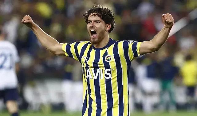 Fenerbahçeli yıldız transfer kararını Ali Koç'a bıraktı