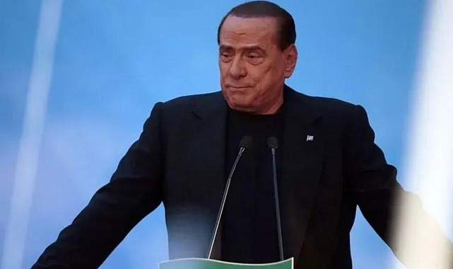 İtalya'nın eski Başbakanı Silvio Berlusconi hayatını kaybetti
