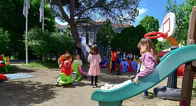 İzmir Büyükşehir Belediyesi eğitimde fırsat eşitliğini büyütüyor