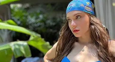 Miray Daner tatilde