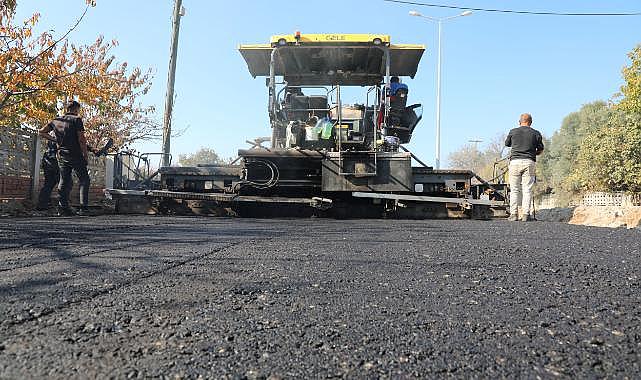 Muğla&#039;dan, 40 Mahallede Yol Çalışması