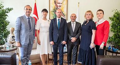 Soyer Ukrayna’nın İstanbul Başkonsolosu Nedilskyi’i ağırladı