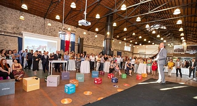6 dakika 40 saniyede anlattılar