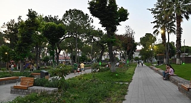 Akhisarlılar Şehit Necdi Şentürk Parkı'nı Çok Beğendi