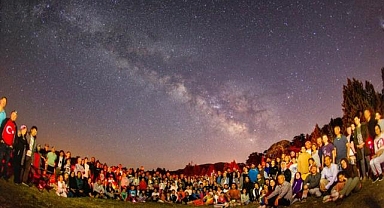 Astronomi Tutkunları Derin Uzayı Keşfetmek İçin Topuklu Yaylası'nda Buluştu
