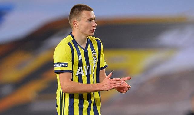 Attila Szalai, Fenerbahçe'ye veda etti
