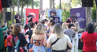 Aydın Büyükşehir Belediyesi'nden Nazilli'de Yaz Konseri