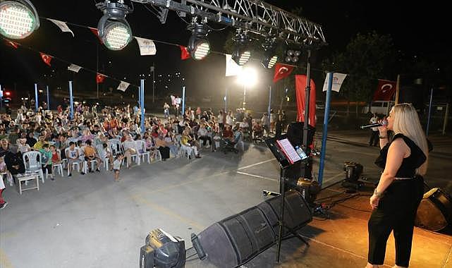 Büyükşehir ile yaz konseri coşkusu Akvadi'de