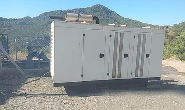 Datça&#039;da Elektrik Kesildi, Büyükşehir İçme Suyu İçin Jeneratör Gönderdi
