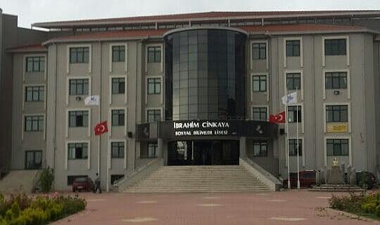 Denizli&#039;nin saygın lisesi Türkiye&#039;nin zirvesinde