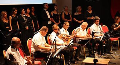 Dilruba Müzik Topluluğu'ndan Marmaris'te Konser
