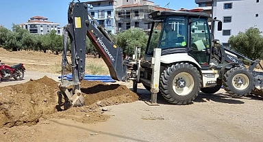 Ergenekon Mahallesi Fatih Caddesinde içme suyu şebeke hattı