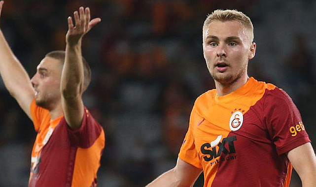 Galatasaray'da Victor Nelsson paniği
