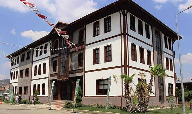 Germencik Belediyesi&#039;nden saha personeline sıcaklık izni