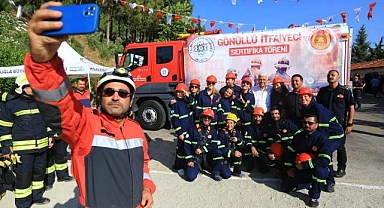 Gönüllü İtfaiyeciler Sertifikalarını aldı