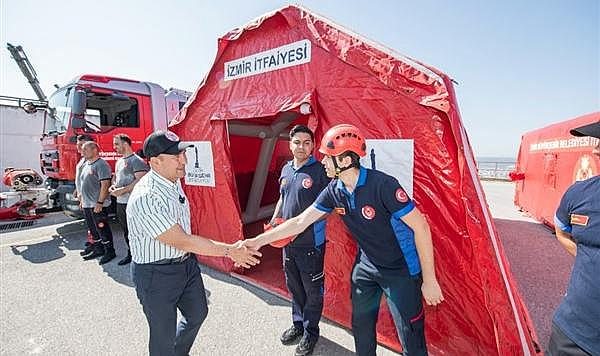 İzmir'de 360 personelle deprem tatbikatı: İzmirlilerin içi rahat etsin