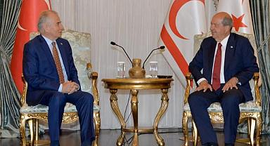 “Kıbrıs bizim canımız, vazgeçilmez toprağımız, yavru vatanımızdır”
