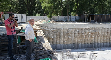 Kütahya'da Kütüphane ve Kültür Merkezinde çalışmalar sürüyor