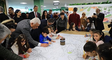 Oyuncak Kütüphanesi miniklerin eğlence ve eğitim merkezi
