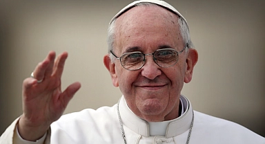 Papa'dan LGBT'ye destek: Tanrı bizi olduğumuz gibi seviyor